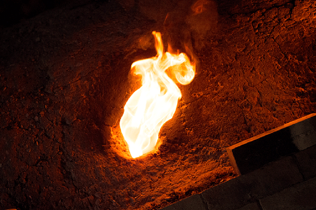 制作メモ / 瀬川 辰馬「地上と地層の狭間で」